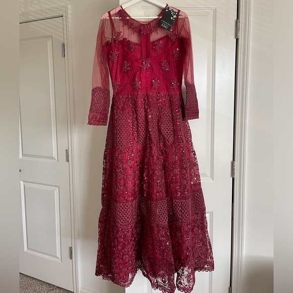 Deep Red Anarkali Style Lehenga S/M, Lashkaraa traditional indian wear - Picture 2 of 5